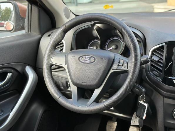 Lada (ВАЗ) XRAY I с пробегом 2018 года, цена 919 000 рублей, 43606 км, хэтчбек, Автокод Объявления