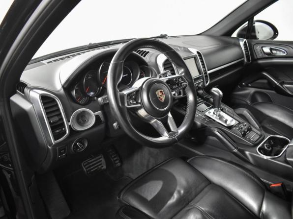Porsche Cayenne II Рестайлинг (958) с пробегом 2015 года, цена 3 400 000 рублей, 211785 км, внедорожник, Автокод Объявления