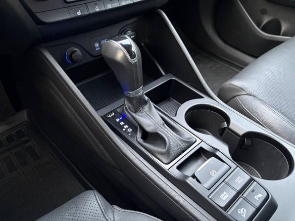 Hyundai Tucson III Рестайлинг с пробегом 2019 года, цена 2 315 000 рублей, 147000 км, внедорожник, Автокод Объявления