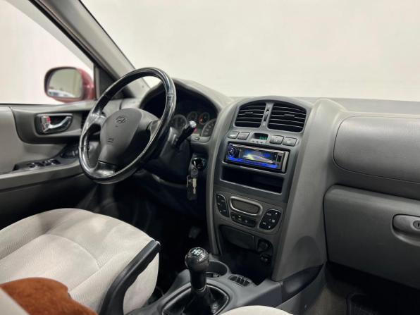 Hyundai Santa Fe Classic с пробегом 2008 года, цена 675 000 рублей, 360000 км, внедорожник, Автокод Объявления