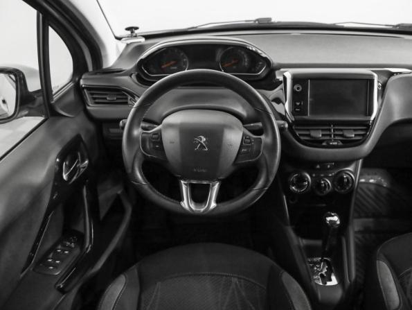 Peugeot 208 I с пробегом 2013 года, цена 749 000 рублей, 88080 км, хэтчбек, Автокод Объявления