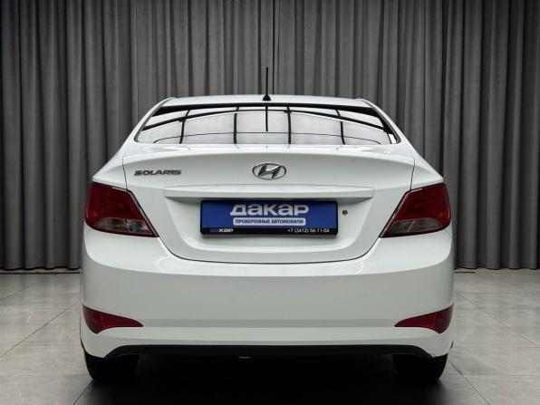 Hyundai Solaris I Рестайлинг с пробегом 2016 года, цена 929 000 рублей, 73000 км, седан, Автокод Объявления