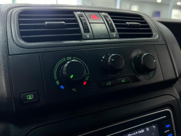 Skoda Fabia II с пробегом 2008 года, цена 366 000 рублей, 216954 км, хэтчбек, Автокод Объявления