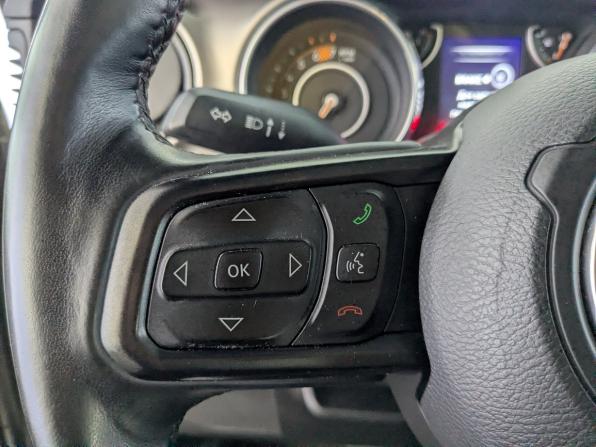 Jeep Wrangler IV (JL) с пробегом 2018 года, цена 3 900 000 рублей, 86461 км, внедорожник, Автокод Объявления