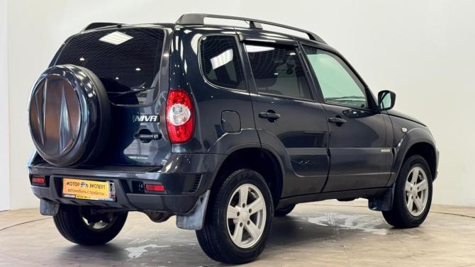 Chevrolet Niva I Рестайлинг с пробегом 2016 года, цена 700 000 рублей, 97000 км, внедорожник, Автокод Объявления
