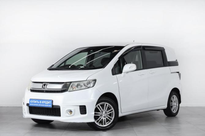 Honda Freed I Рестайлинг с пробегом 2014 года, цена 1 299 000 рублей, 64700 км, компактвэн, Автокод Объявления