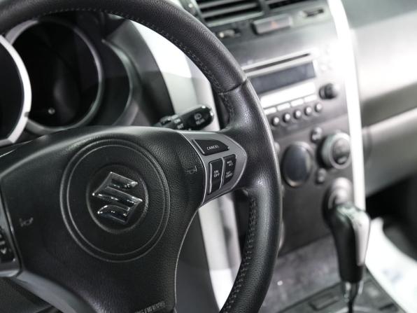 Suzuki Grand Vitara II Рестайлинг с пробегом 2010 года, цена 1 035 000 рублей, 175000 км, внедорожник, Автокод Объявления