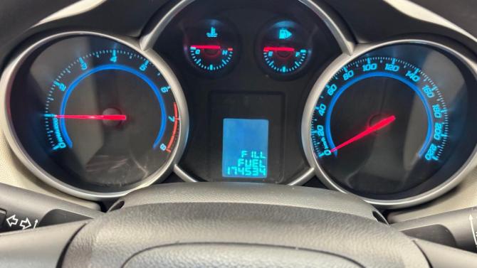 Chevrolet Cruze I Рестайлинг с пробегом 2013 года, цена 725 000 рублей, 174099 км, седан, Автокод Объявления