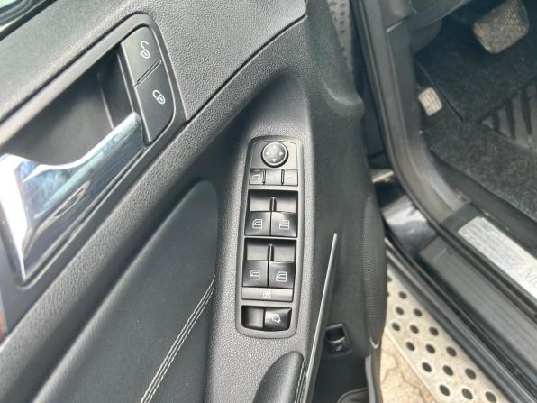 Mercedes-Benz GL-Класс I (X164) Рестайлинг с пробегом 2010 года, цена 1 775 000 рублей, 284576 км, внедорожник, Автокод Объявления