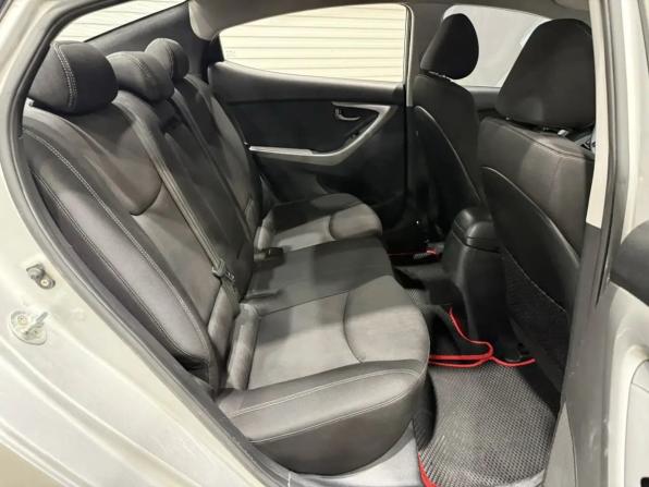 Hyundai Elantra V (MD) Рестайлинг с пробегом 2014 года, цена 995 000 рублей, 189522 км, седан, Автокод Объявления