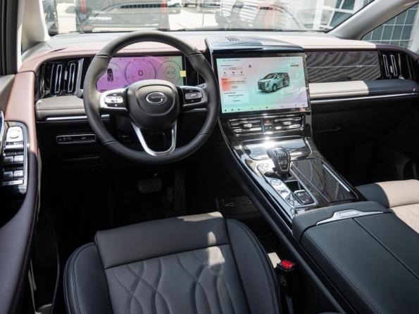 GAC Trumpchi M8 II с пробегом 2026 года, цена 5 050 000 рублей, 32 км, минивэн, Автокод Объявления
