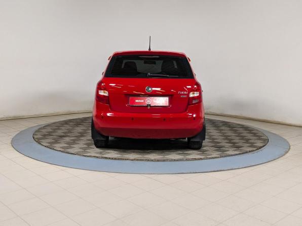 Skoda Fabia II Рестайлинг с пробегом 2012 года, цена 499 900 рублей, 217450 км, хэтчбек, Автокод Объявления