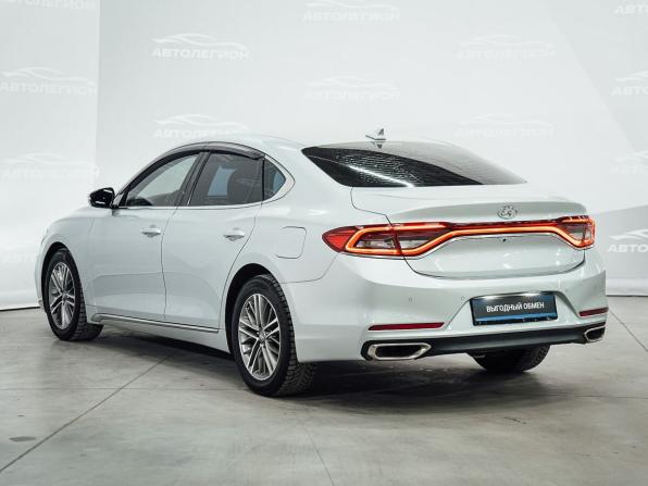 Hyundai Grandeur VI с пробегом 2019 года, цена 2 100 000 рублей, 94932 км, седан, Автокод Объявления