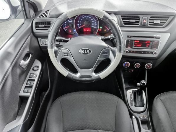 Kia Rio III Рестайлинг с пробегом 2016 года, цена 1 050 000 рублей, 147000 км, седан, Автокод Объявления