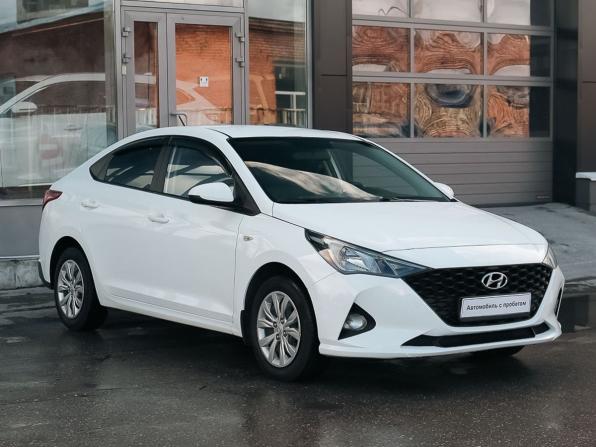 Hyundai Solaris II Рестайлинг с пробегом 2021 года, цена 1 440 000 рублей, 91405 км, седан, Автокод Объявления