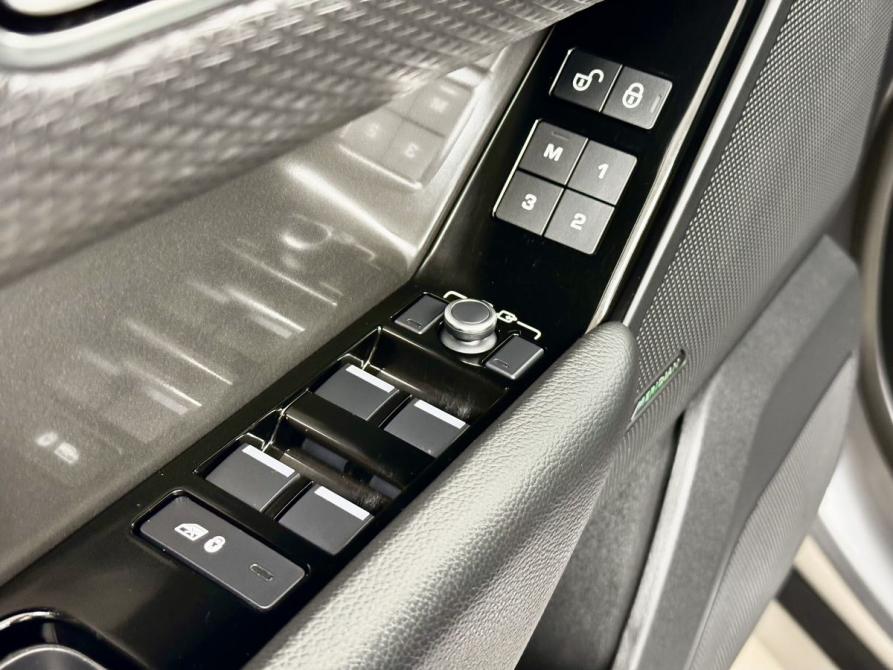 Land Rover Range Rover Velar I Вологда  - изображение 16