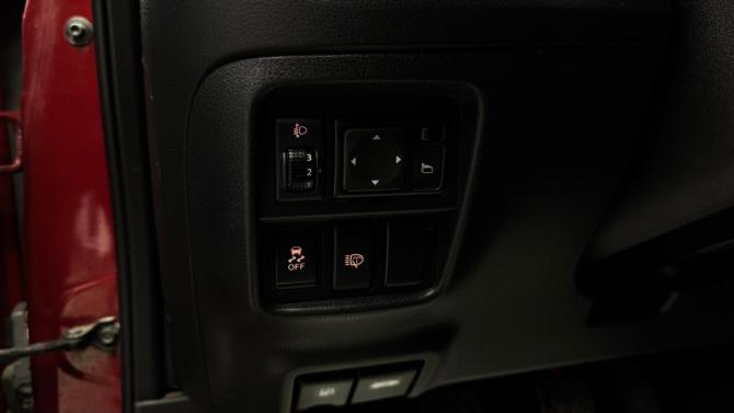 Nissan Juke I с пробегом 2011 года, цена 860 000 рублей, 102707 км, внедорожник, Автокод Объявления