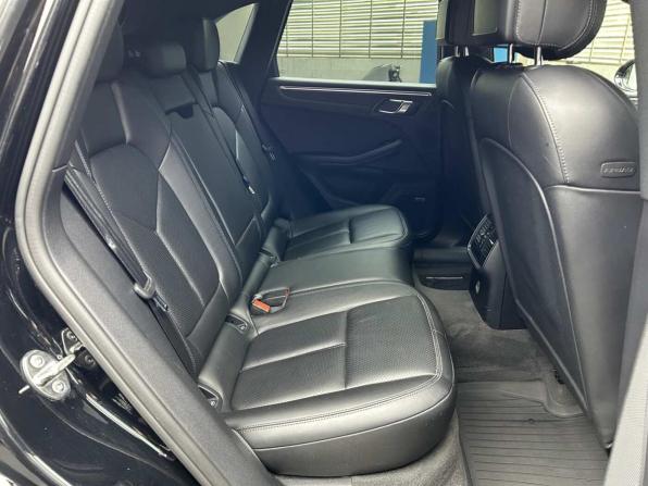 Porsche Macan I с пробегом 2018 года, цена 3 257 000 рублей, 136922 км, внедорожник, Автокод Объявления