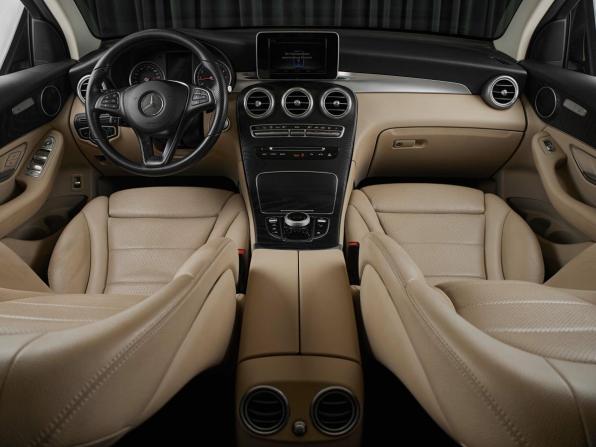 Новый Mercedes-Benz GLC I (X253) 2019 года, цена 3 930 000 рублей, внедорожник, Автокод Объявления