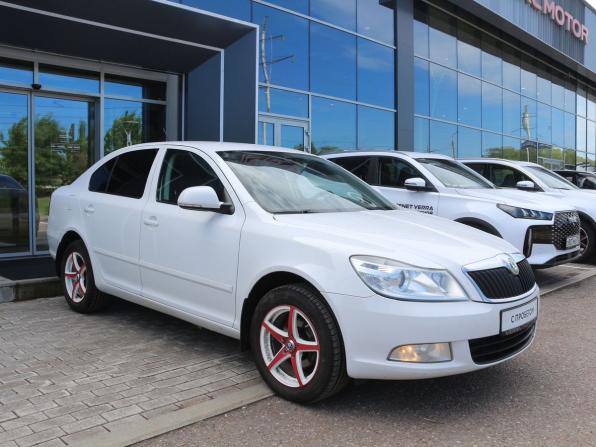 Skoda Octavia II (A5) Рестайлинг с пробегом 2013 года, цена 770 000 рублей, 249827 км, лифтбек, Автокод Объявления