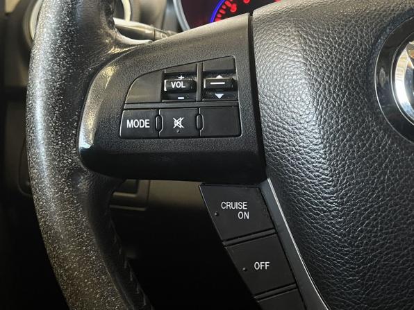 Mazda CX-7 I Рестайлинг с пробегом 2011 года, цена 1 000 000 рублей, 231125 км, внедорожник, Автокод Объявления