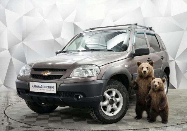 Chevrolet Niva I Рестайлинг с пробегом 2018 года, цена 691 000 рублей, 60000 км, внедорожник, Автокод Объявления