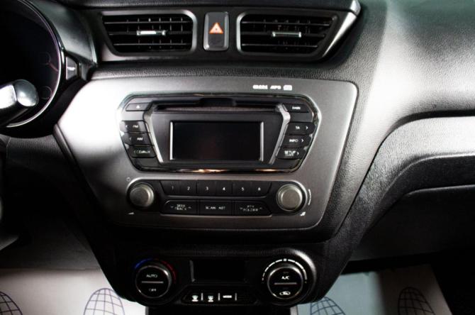 Kia Rio III с пробегом 2012 года, цена 899 000 рублей, 238500 км, седан, Автокод Объявления