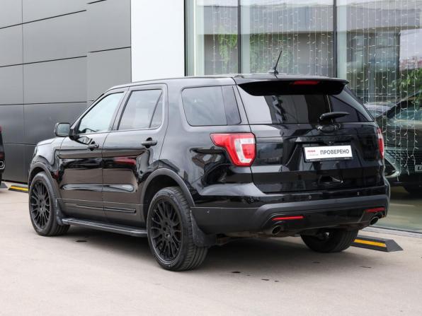 Ford Explorer V Рестайлинг с пробегом 2018 года, цена 2 571 000 рублей, 174777 км, внедорожник, Автокод Объявления