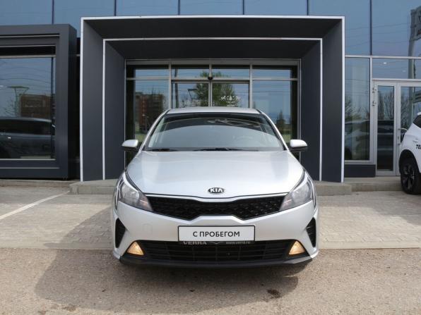 Kia Rio IV Рестайлинг с пробегом 2020 года, цена 1 550 000 рублей, 140152 км, седан, Автокод Объявления