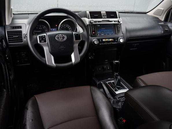 Toyota Land Cruiser Prado 150 Series Рестайлинг 1 с пробегом 2015 года, цена 4 050 000 рублей, 102947 км, внедорожник, Автокод Объявления