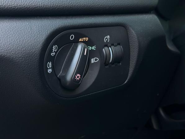 Audi Q3 I (8U) с пробегом 2013 года, цена 1 299 000 рублей, 234430 км, внедорожник, Автокод Объявления