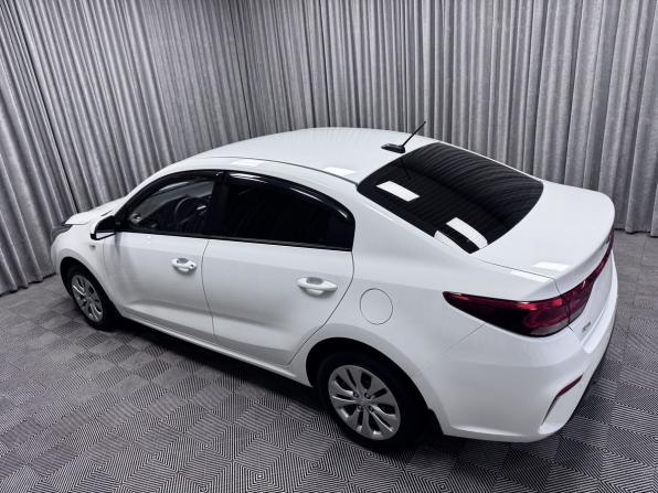 Kia Rio IV с пробегом 2019 года, цена 1 385 000 рублей, 111397 км, седан, Автокод Объявления