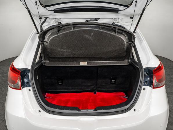Mazda Demio IV (DJ) с пробегом 2018 года, цена 1 099 500 рублей, 90320 км, хэтчбек, Автокод Объявления