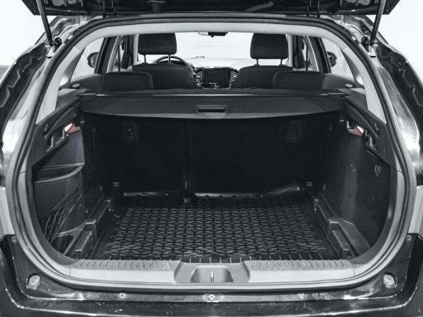 Lada (ВАЗ) Vesta I с пробегом 2022 года, цена 1 396 027 рублей, 38595 км, универсал, Автокод Объявления