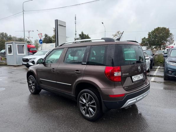 Skoda Yeti I Рестайлинг с пробегом 2017 года, цена 1 439 000 рублей, 97086 км, внедорожник, Автокод Объявления