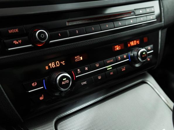 BMW 5 серии VI (F10/F11/F07) Рестайлинг с пробегом 2016 года, цена 2 150 000 рублей, 140606 км, седан, Автокод Объявления