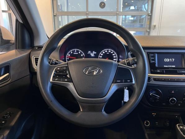 Hyundai Solaris II Рестайлинг с пробегом 2020 года, цена 1 641 000 рублей, 115782 км, седан, Автокод Объявления
