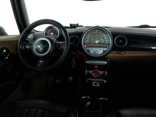 Mini Hatch II (R56) с пробегом 2008 года, цена 1 200 000 рублей, 140000 км, хэтчбек, Автокод Объявления