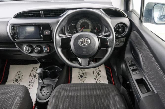 Toyota Vitz III (XP130) Рестайлинг с пробегом 2018 года, цена 899 000 рублей, 78000 км, хэтчбек, Автокод Объявления