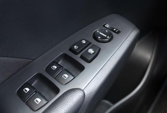 Hyundai Solaris II Рестайлинг с пробегом 2021 года, цена 1 650 000 рублей, 72761 км, седан, Автокод Объявления