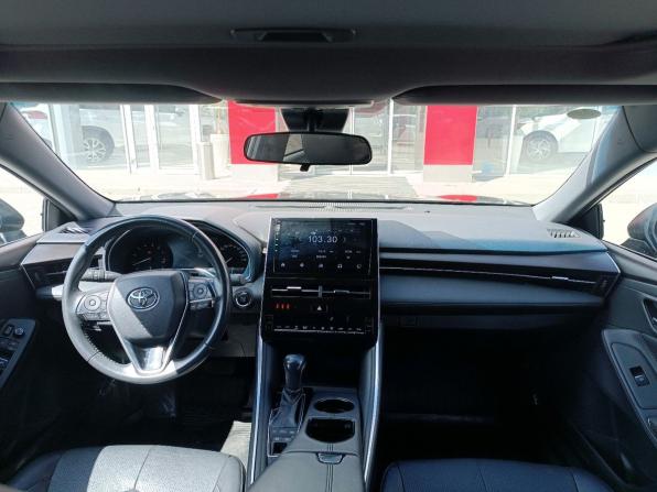 Toyota Avalon V с пробегом 2022 года, цена 3 850 000 рублей, 44702 км, седан, Автокод Объявления