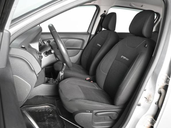 Renault Sandero II Рестайлинг с пробегом 2018 года, цена 1 099 000 рублей, 56923 км, хэтчбек, Автокод Объявления