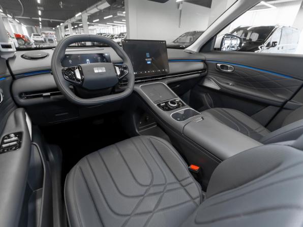 Geely Galaxy Starship 7 с пробегом 2026 года, цена 3 900 000 рублей, 11 км, внедорожник, Автокод Объявления