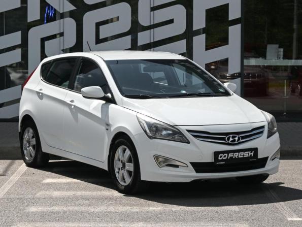 Hyundai Solaris I Рестайлинг с пробегом 2014 года, цена 875 000 рублей, 174573 км, хэтчбек, Автокод Объявления