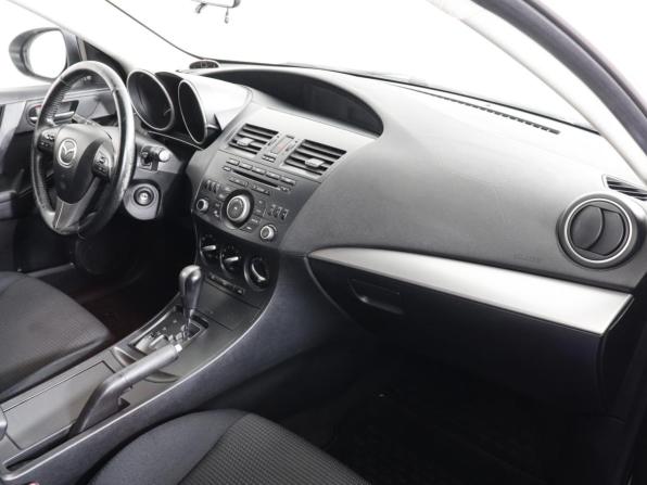 Mazda 3 II (BL) Рестайлинг с пробегом 2011 года, цена 829 000 рублей, 175040 км, хэтчбек, Автокод Объявления