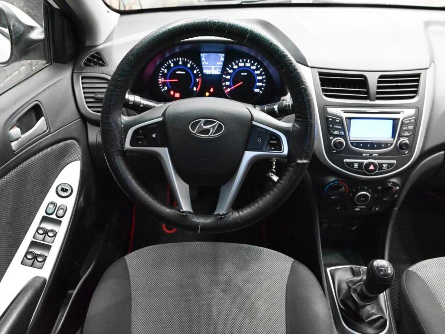 Hyundai Solaris I Екатеринбург  - изображение 12