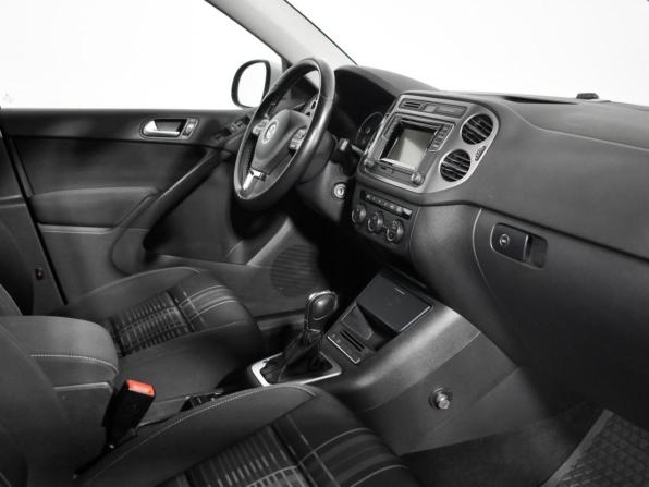 Volkswagen Tiguan I Рестайлинг с пробегом 2015 года, цена 1 309 000 рублей, 163931 км, внедорожник, Автокод Объявления