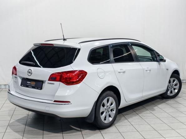 Opel Astra J Рестайлинг с пробегом 2014 года, цена 928 100 рублей, 122943 км, универсал, Автокод Объявления