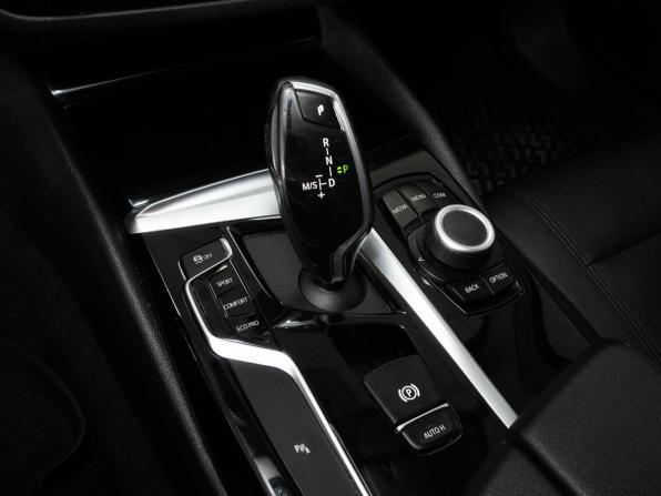 BMW 5 серии VII (G30/G31/G38) с пробегом 2019 года, цена 2 750 000 рублей, 165000 км, седан, Автокод Объявления