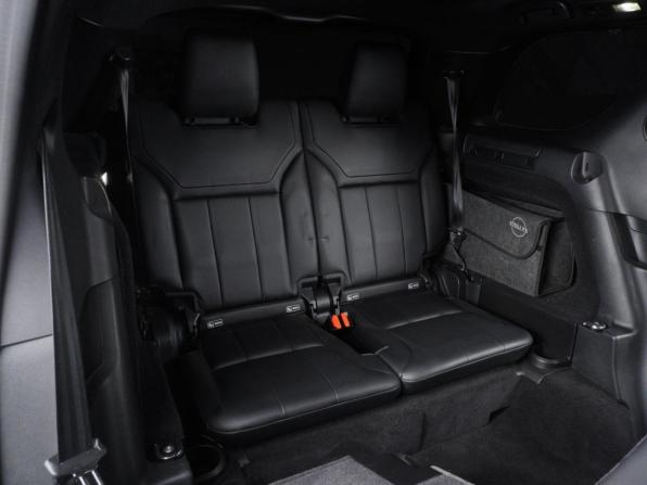 Land Rover Discovery V с пробегом 2018 года, цена 3 769 000 рублей, 181825 км, внедорожник, Автокод Объявления